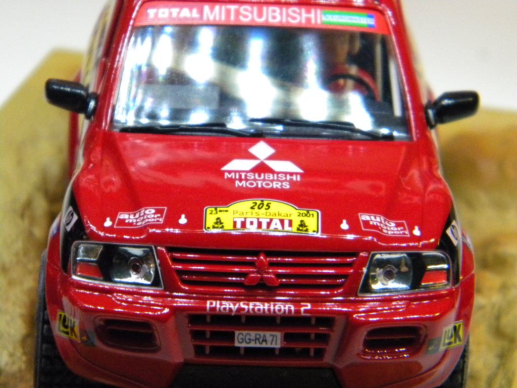 Mitsubishi Pajero (50305
